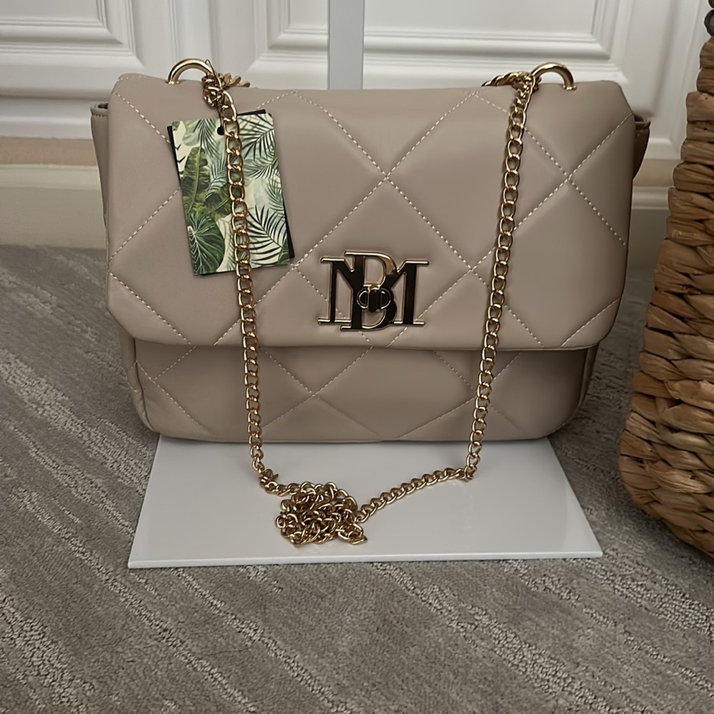 Badgley Mischka Bag NWT CREAM COLOR